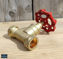 Laden Sie das Bild in den Galerie-Viewer, 22mm Stopcock Valve With Oversized Red Wheel Handle