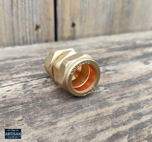 Load image into Gallery viewer, 22mm x 20mm Plastic Pipe Adapter
