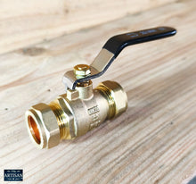 Load image into Gallery viewer, 22mm / 15mm Black Lever Ball Valves