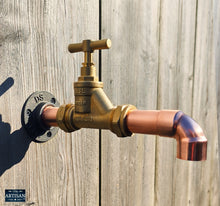 Load image into Gallery viewer, 28mm Fast Fill Single Copper Faucet Tap