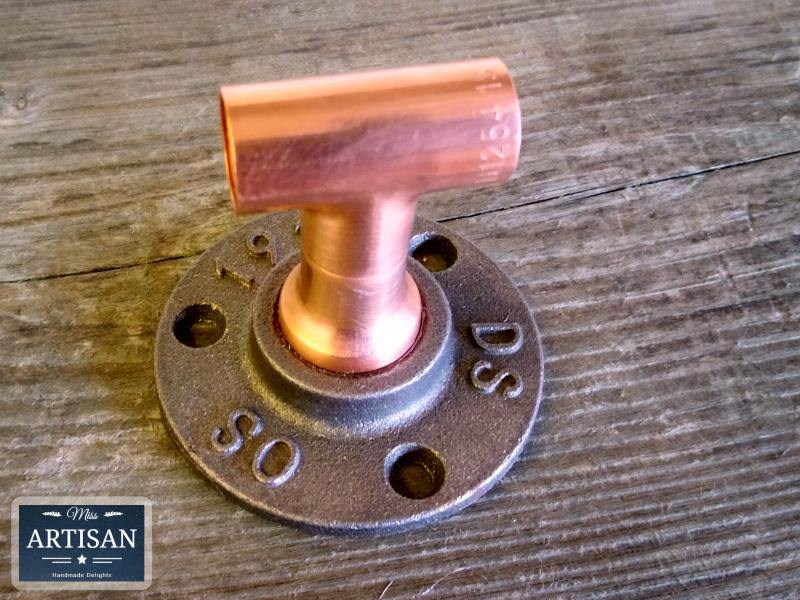 15m Copper Pipe Tee Flange - Miss Artisan