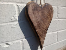 Laden Sie das Bild in den Galerie-Viewer, Large Solid Wood Love Heart - Miss Artisan
