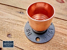 Laden Sie das Bild in den Galerie-Viewer, 42mm Copper Pipe Flange - Miss Artisan