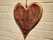 Charger l&#39;image dans la galerie, Extra Large Solid Wood Heart - Miss Artisan