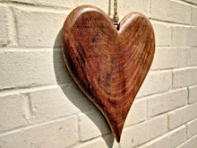 Charger l&#39;image dans la galerie, Extra Large Solid Wood Heart - Miss Artisan