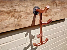 Laden Sie das Bild in den Galerie-Viewer, Copper Pipe Twisted Drop Hook - Miss Artisan